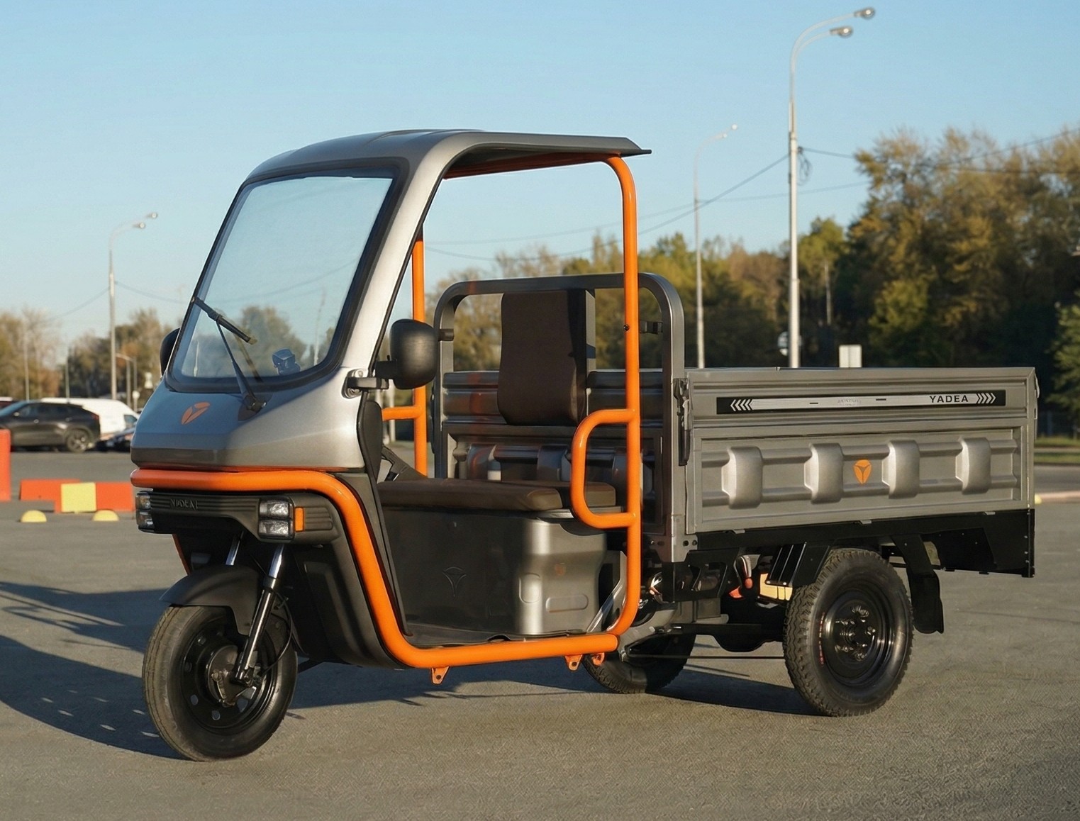 Yadea ET3161 cargo e-tricycle